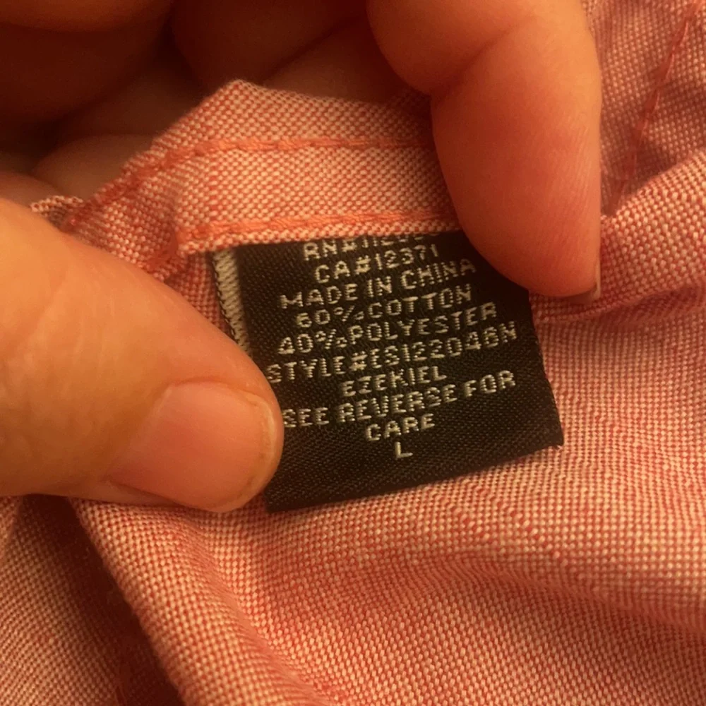 Ezekiel men’s button down muted red size L - Picture 7 of 9